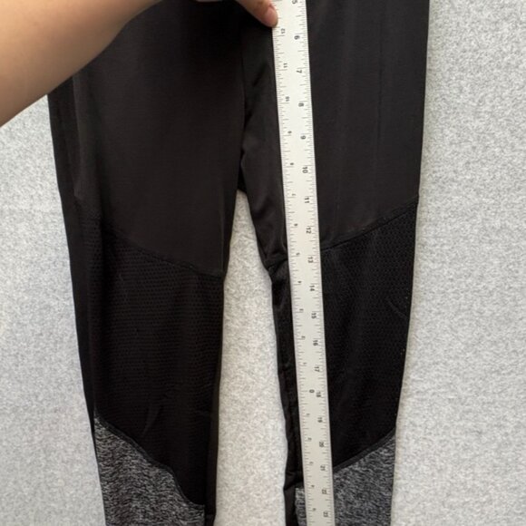 HOT KISS Black and Grey Leggings - Picture 4 of 6